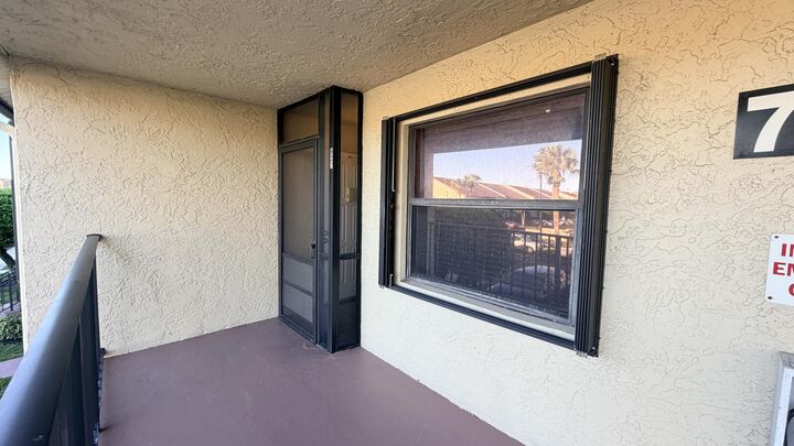 Property Photo:  7879 Willow Spring Drive 927  FL 33467 