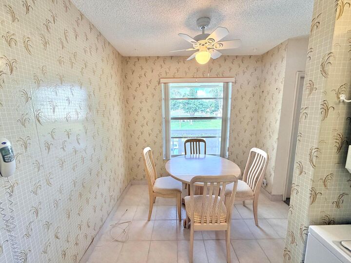 Property Photo: 1150 Mahogany Way 203 FL 33445