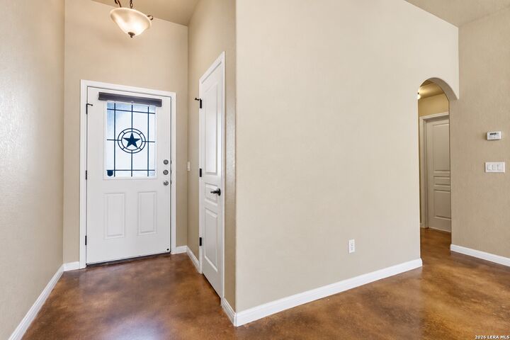 Property Photo:  2015 Sungate Dr  TX 78130 