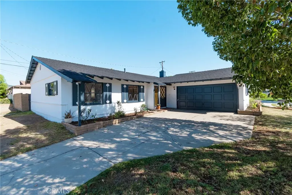 Property Photo:  2101 Muir Way  CA 90631 