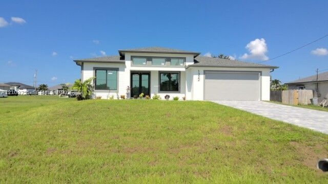 Property Photo:  1322 NE 5th Pl  FL 33909 