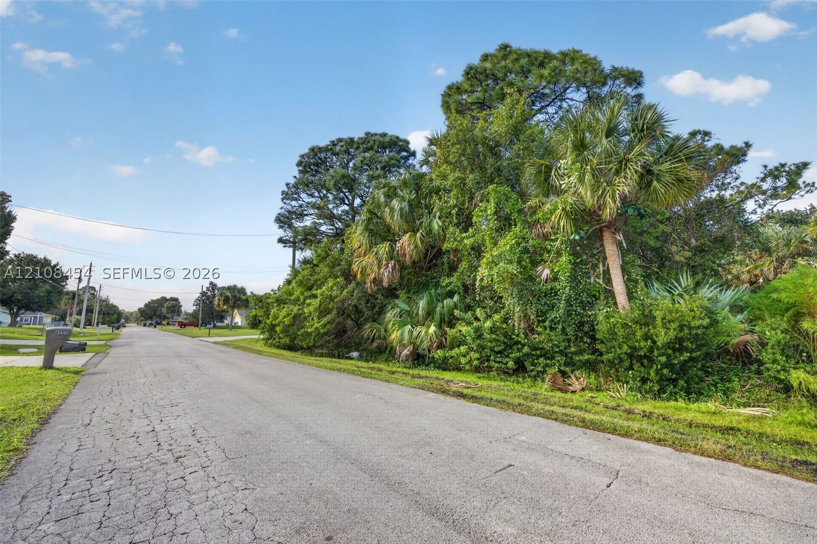 Property Photo:  6001 Raintree Trl  FL 34982 