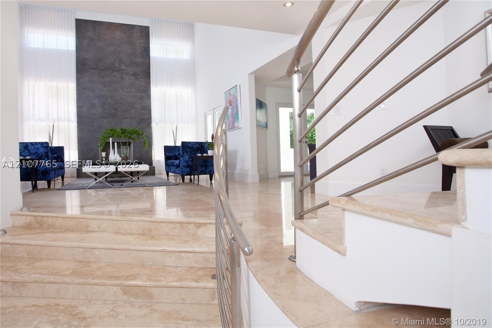 Property Photo:  7103 Mira Flores Ave  FL 33143 