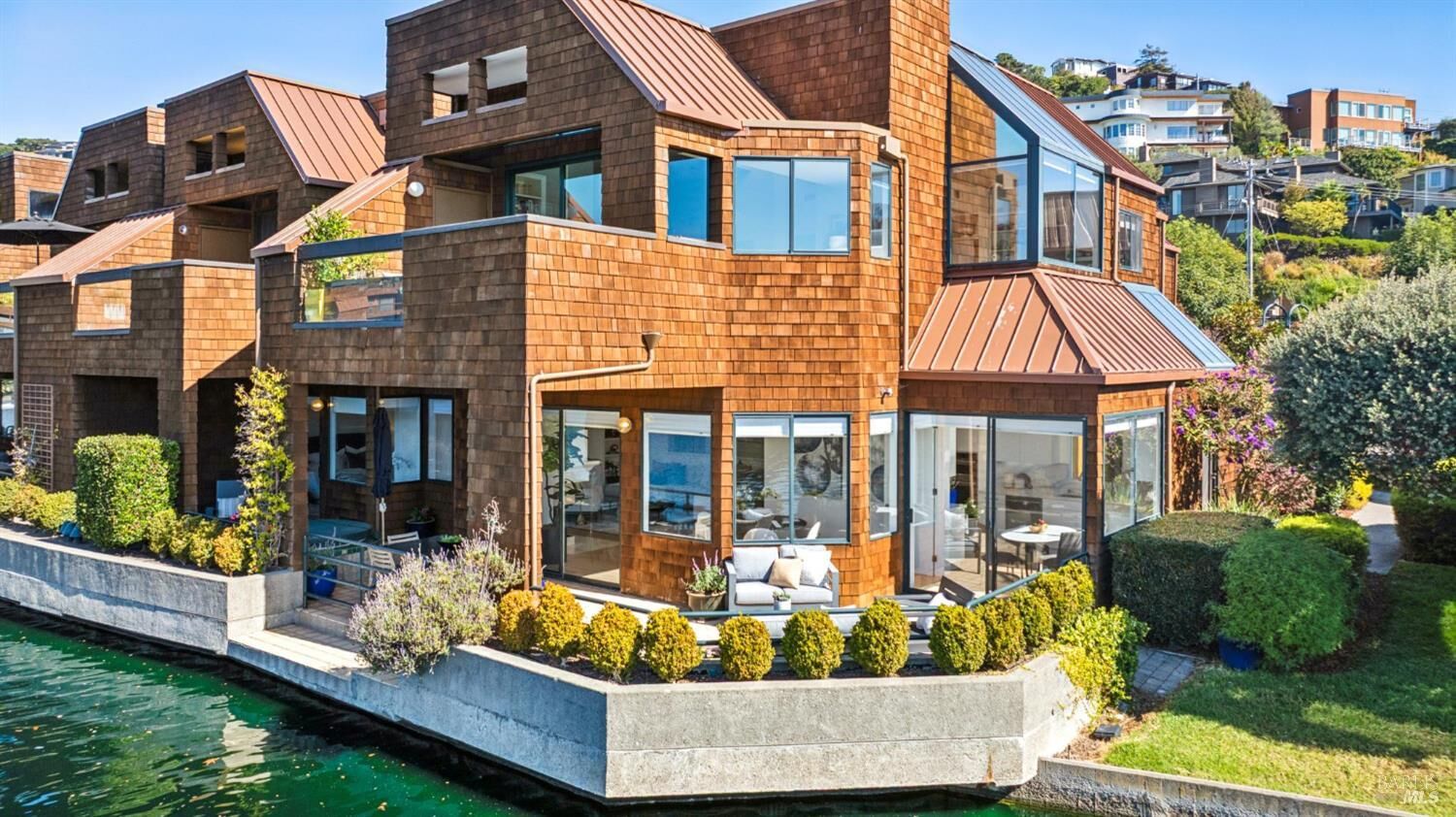 Property Photo:  48 Lagoon Vista  CA 94920 