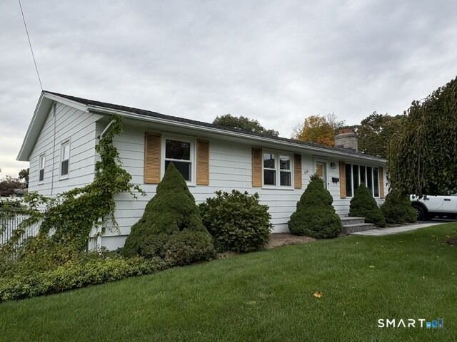 Property Photo:  620 Merwin Avenue  CT 06460 