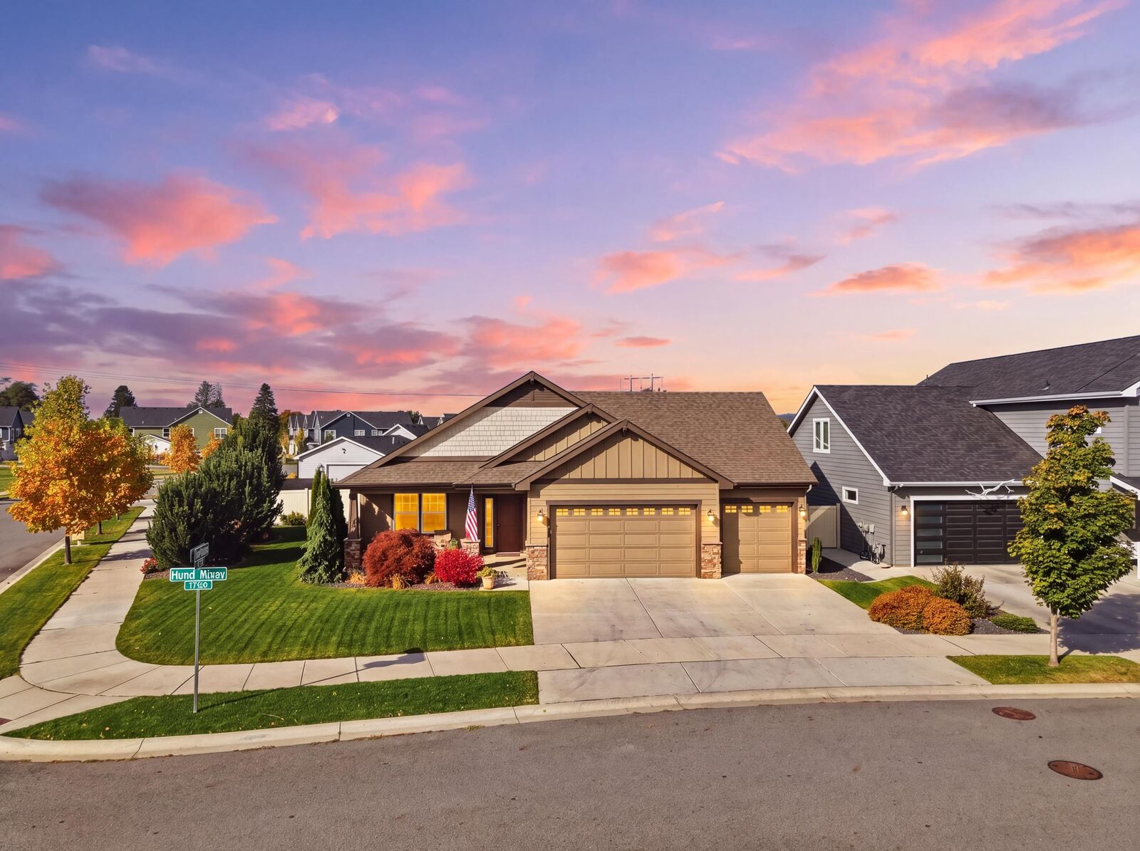 Property Photo:  1709 N Hood River Rd  WA 99019 