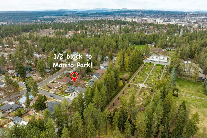 Property Photo: 42 W 23rd Ave WA 99203