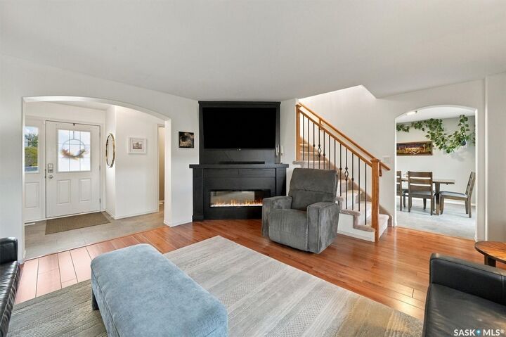 Property Photo:  311 Denham Court  SK S7R 1E5 