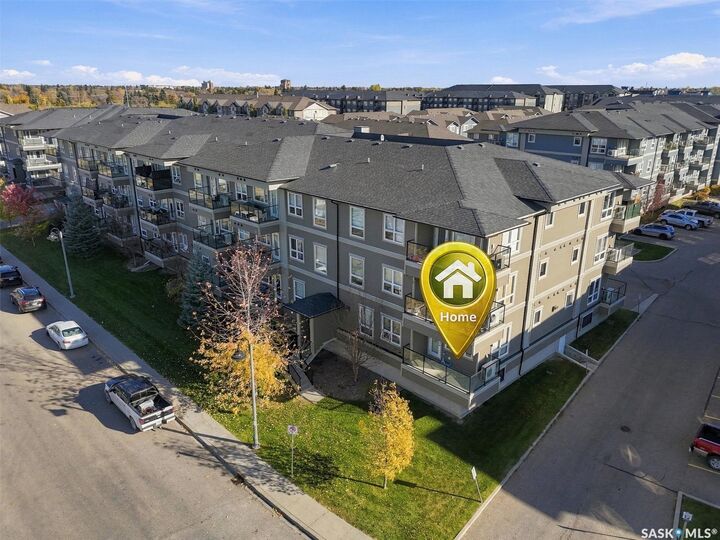 Property Photo:  110 Willis Crescent 5105  SK S7T 0N5 