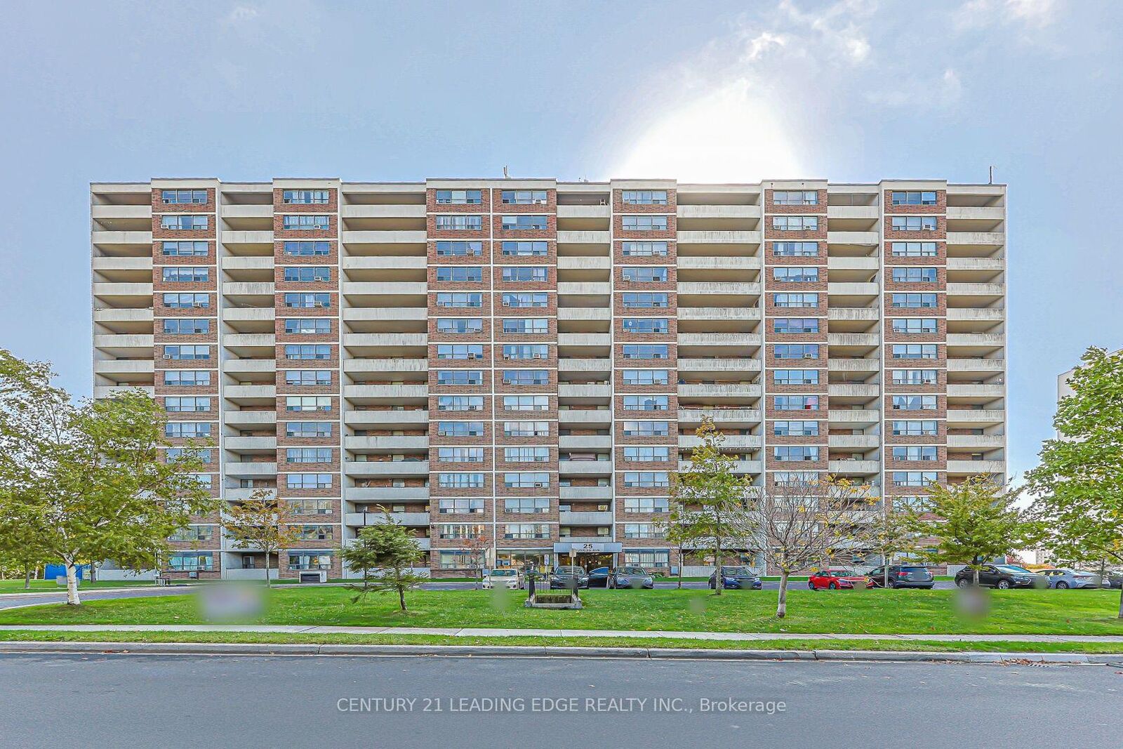 Photo de la propriété: 25 Sunrise Avenue 301 ON M4A 2S2