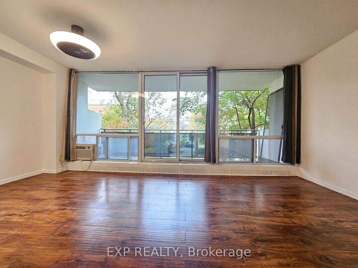 Property Photo:  10 Sunrise Avenue 214  ON M4A 2R1 