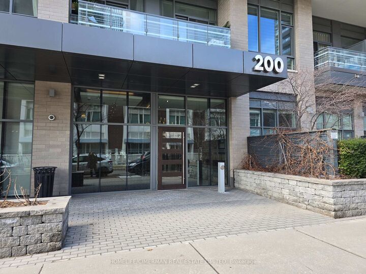Property Photo:  200 Sackville Street 613  ON M5A 0C4 