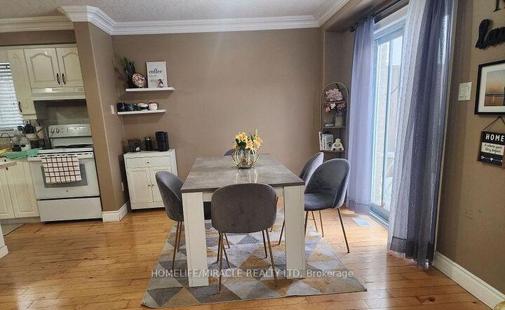Property Photo:  388 Thomas Slee Drive  ON N2P 2X5 