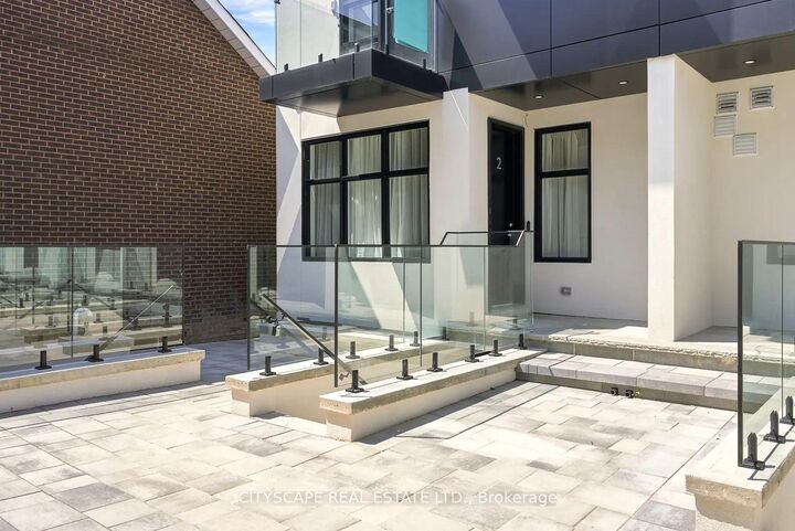 Property Photo: 589 Oakwood Avenue 1 - Bsmt ON M6E 2X8