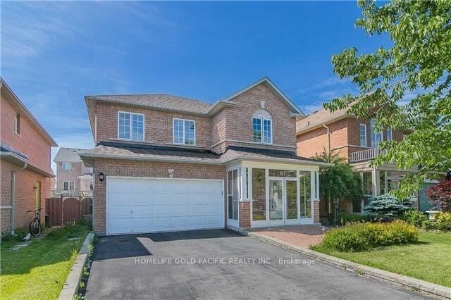 Property Photo:  67 Westchester Crescent  ON L6C 2X6 