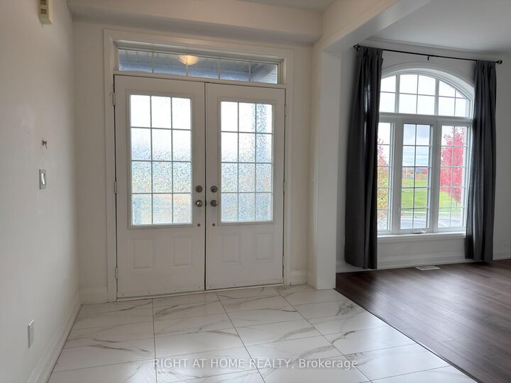 Property Photo:  123 Dog Wood Boulevard  ON L9N 0S9 