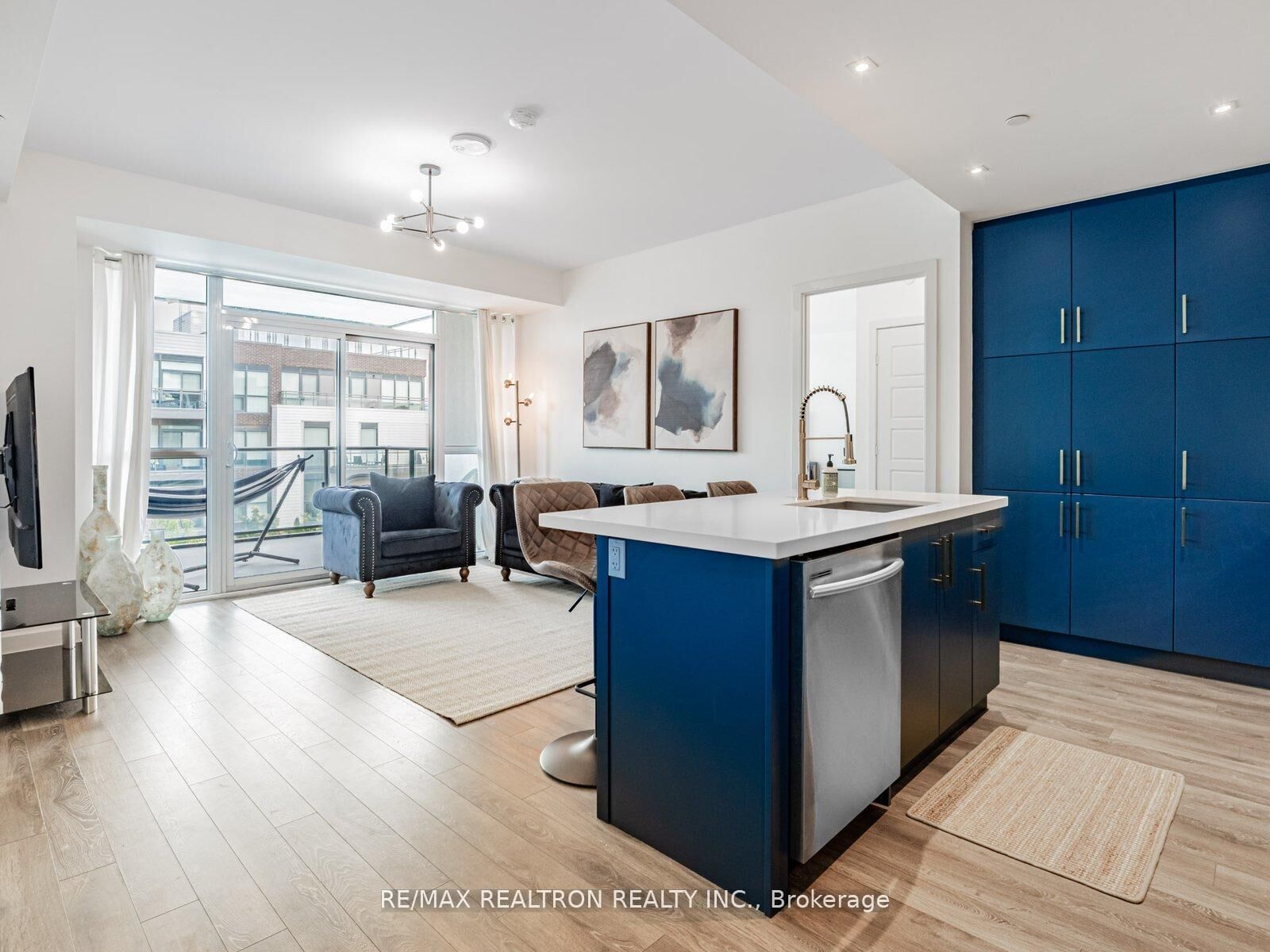 Property Photo:  375 Sea Ray Avenue 315  ON L9S 0N9 