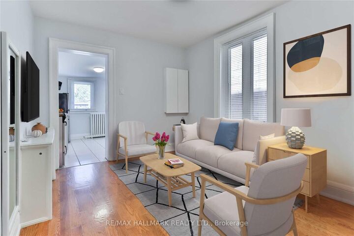 Property Photo:  880 College Street 2nd Fl  ON M6H 1A3 
