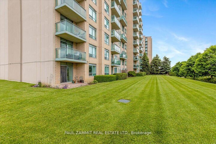 Property Photo:  39 Oneida Crescent 306  ON L4B 4T9 