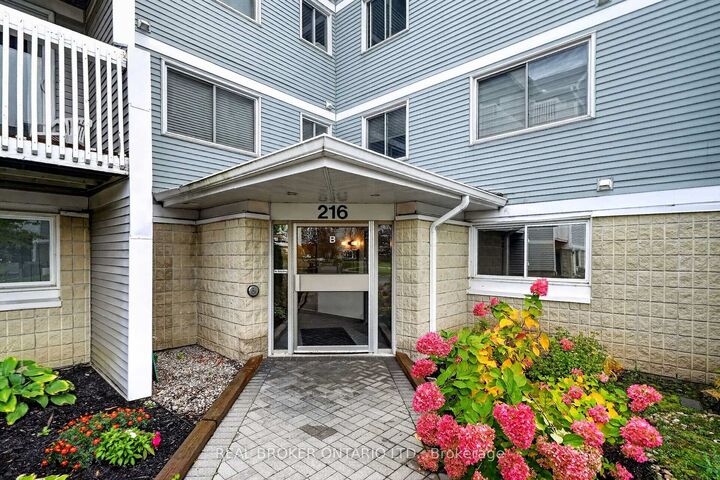 Property Photo:  216 Viewmount Drive 118  ON K2E 7X4 