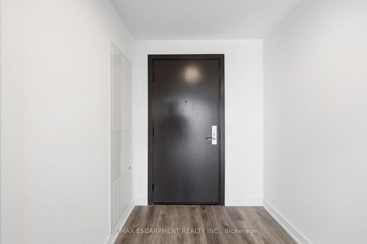 Property Photo:  91 John Street N 606  ON L8R 1H7 