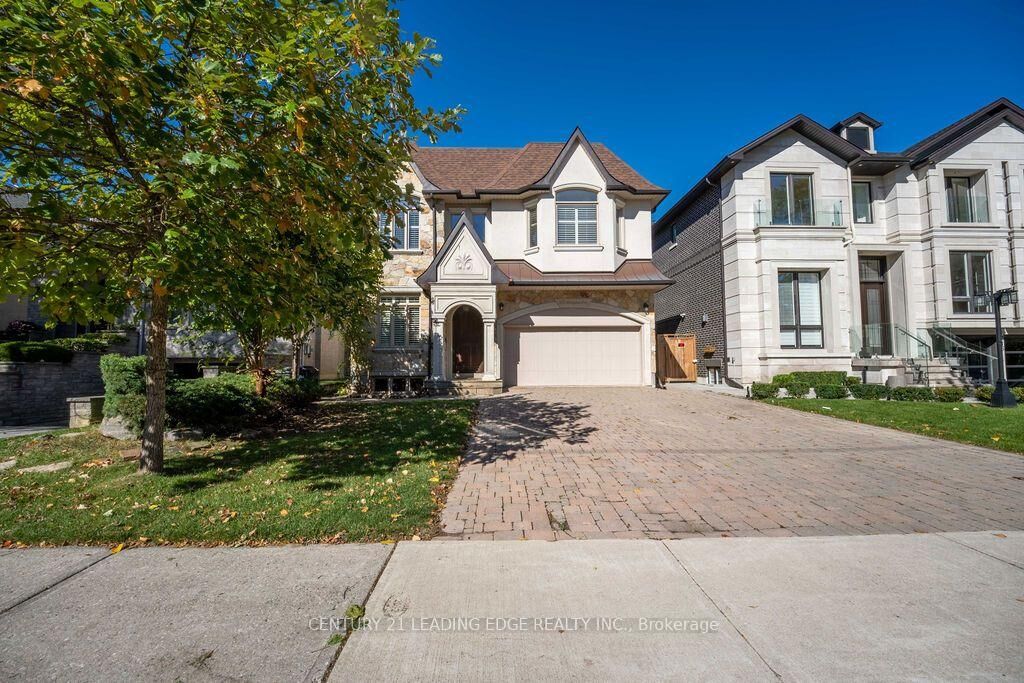Property Photo:  312 Parkview Avenue  ON M2N 3Z4 