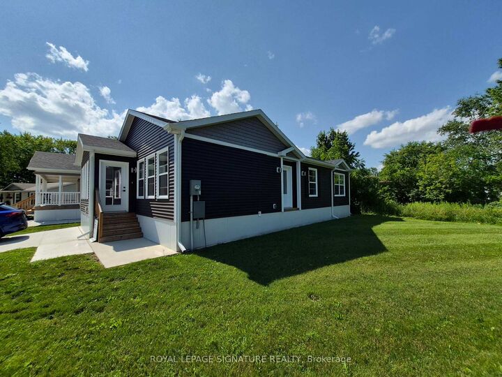 Property Photo:  14 Briarwood Place  ON L0L 1L0 