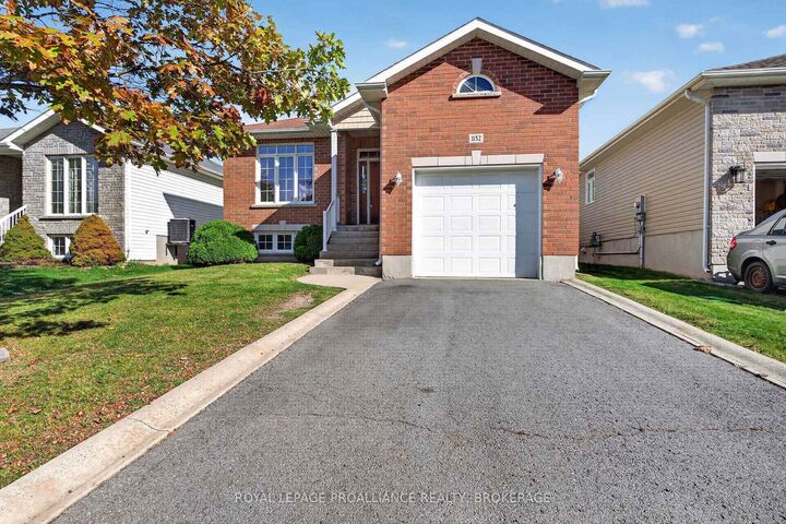 Property Photo:  1132 Halifax Drive  ON K7P 0C5 