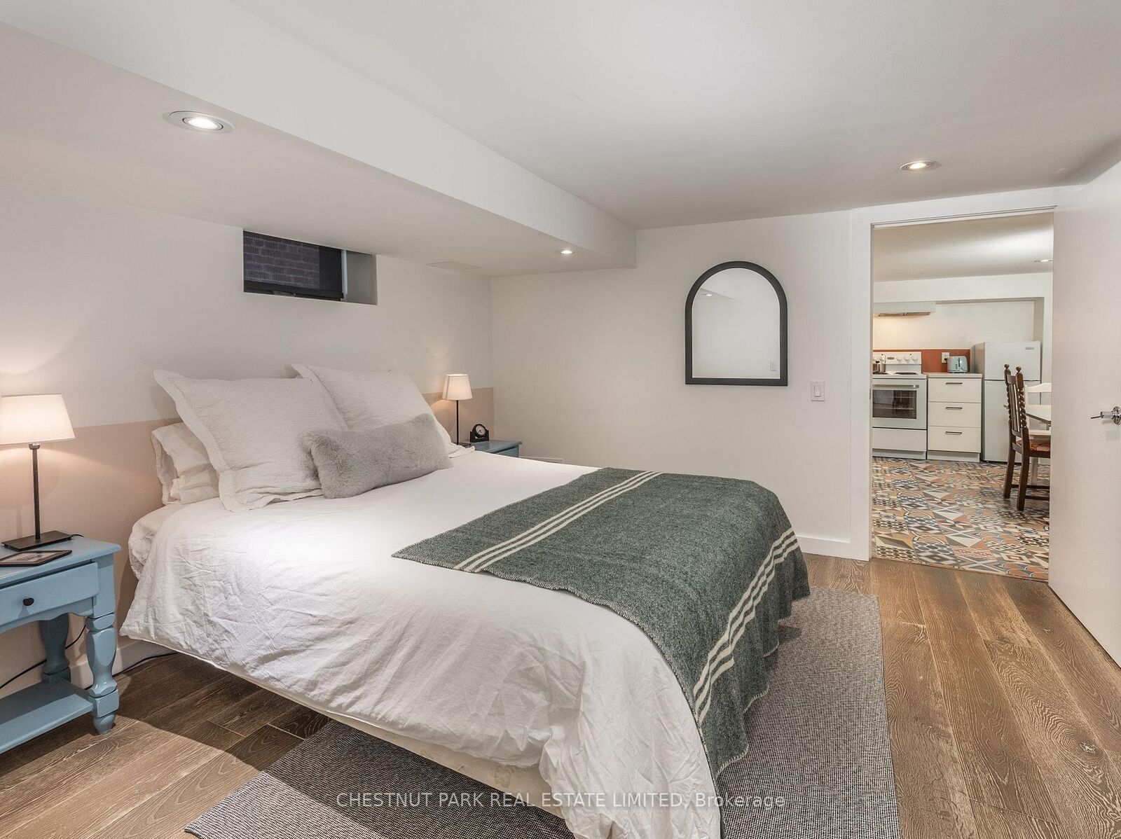 Property Photo:  1654 Gerrard Street E Lower Level  ON M4L 2A8 