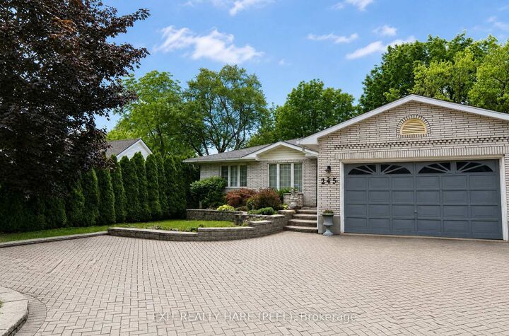 Property Photo:  245 First Avenue  ON L3C 1Y7 