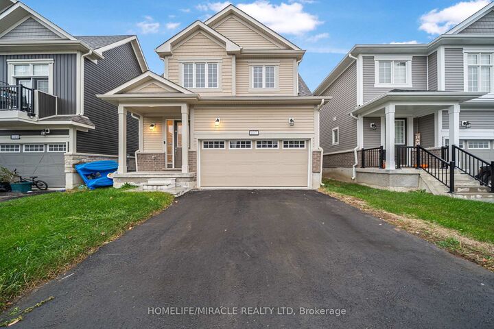 Property Photo:  107 Oakmont Drive  ON K0H 1G0 