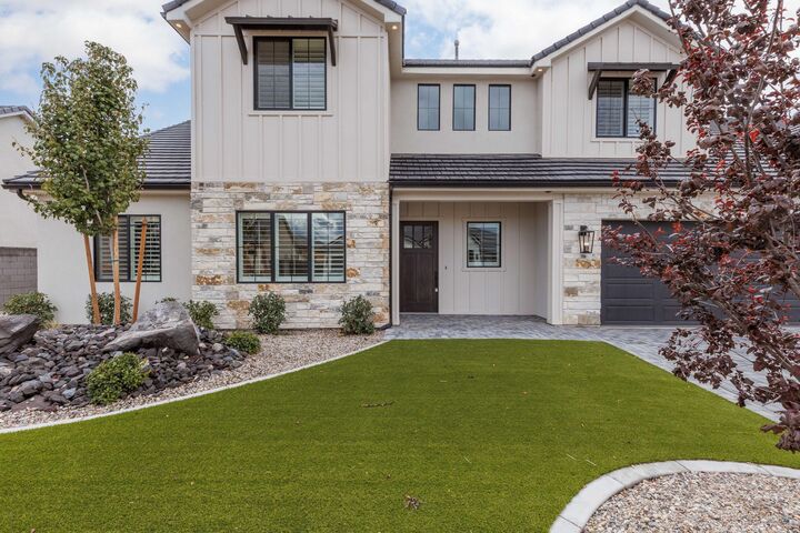 Property Photo:  2628 E Moorland Dr  UT 84790 