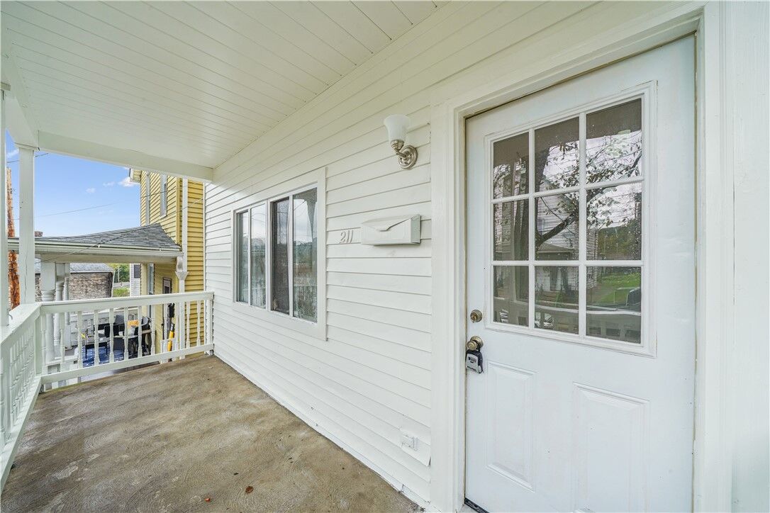 Property Photo: 211 Short St PA 15140