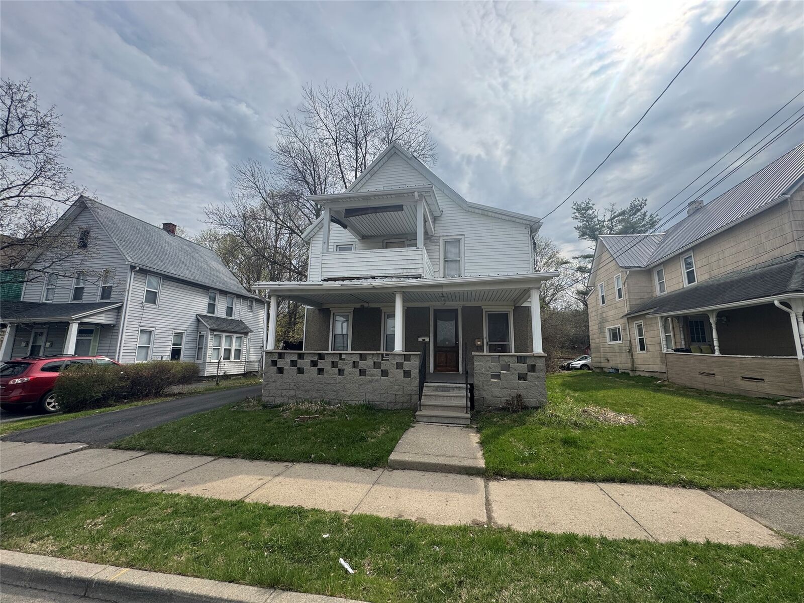 Property Photo:  17 Mitchell Avenue 1  NY 13903 