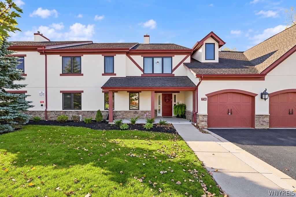 Property Photo:  734 Legacy Drive 106  NY 14092 