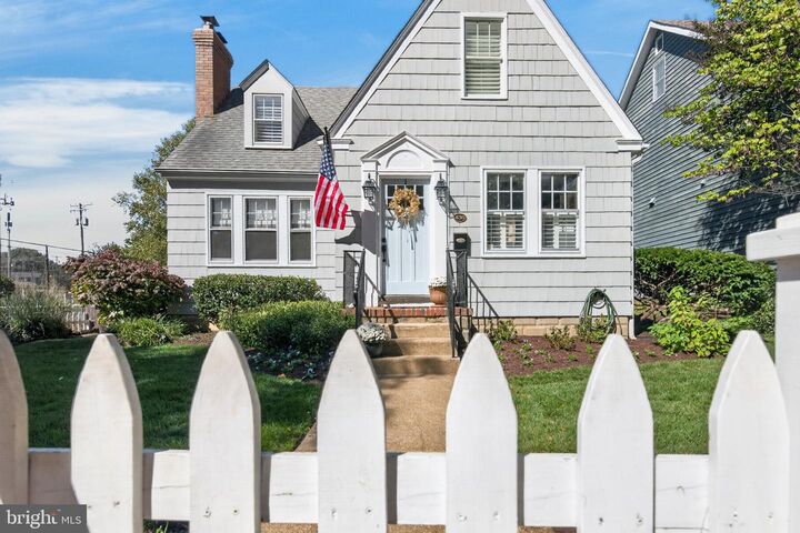 Property Photo: 830 Chester Avenue MD 21403