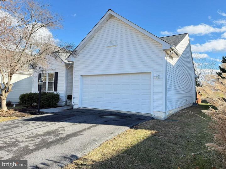 Property Photo: 110 April Avenue VA 22655