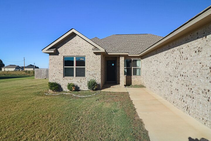 Property Photo:  1403 Ryan Drive  AR 72432 