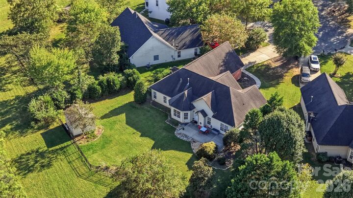 Property Photo:  1010 Ponape Court  NC 28079 