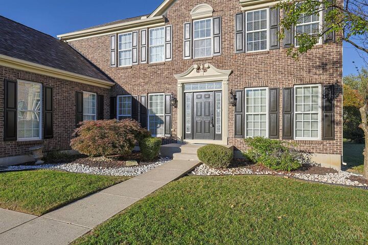 Property Photo: 5413 Woodmansee Way OH 45011
