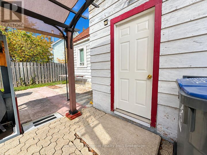 Property Photo:  609 Van Norman Street  ON P7A 4G3 