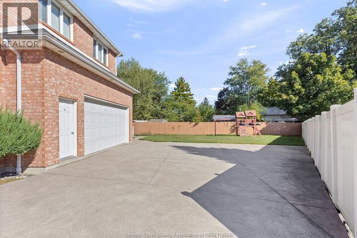 Property Photo:  21 Laurentia Drive  ON N0P 2L0 