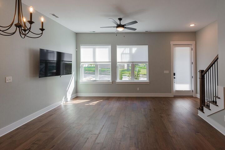 Property Photo: 913 S Greenwood Avenue TN 37404