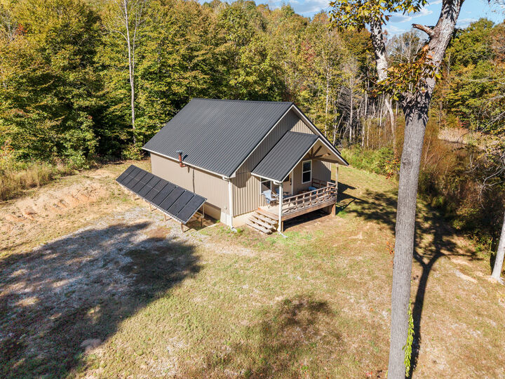 Property Photo:  544 County Road 105  TN 37303 