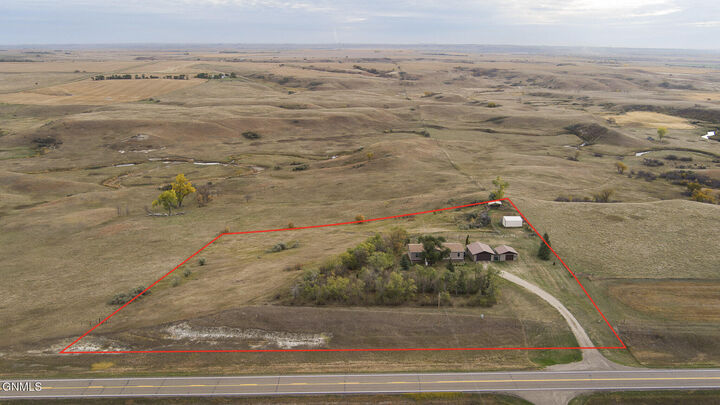 Property Photo:  450 Hwy 200 S  ND 58545 