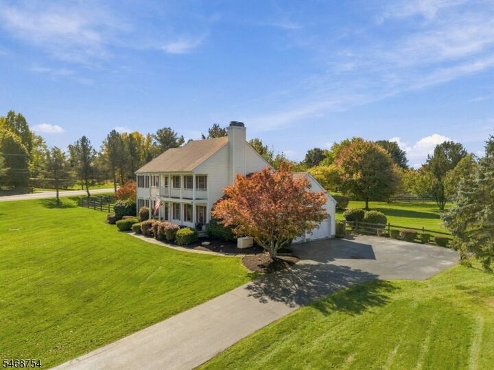 Property Photo:  1 Bridle Ln  NJ 07882 