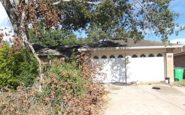 Property Photo: 2531 Goldspring Lane TX 77373