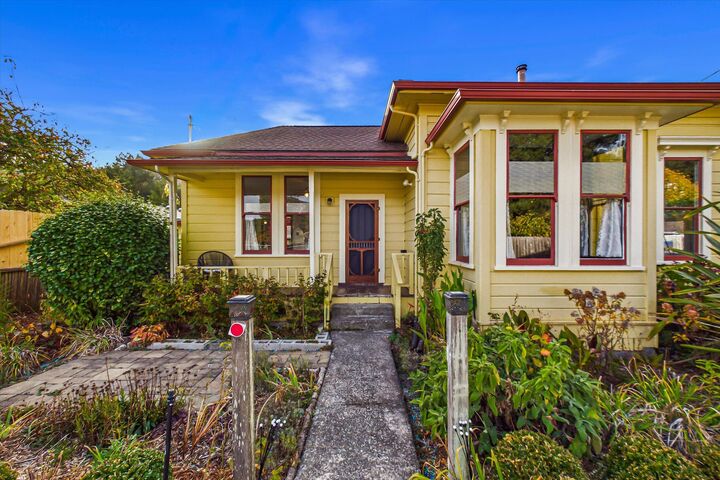 Property Photo: 44 Beauchamp Road CA 95503