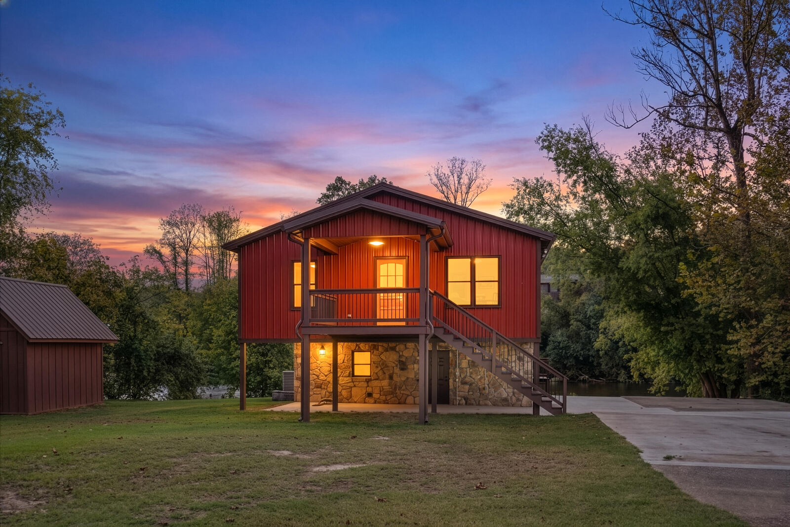 Property Photo: 449 Lakeside Drive KY 41339