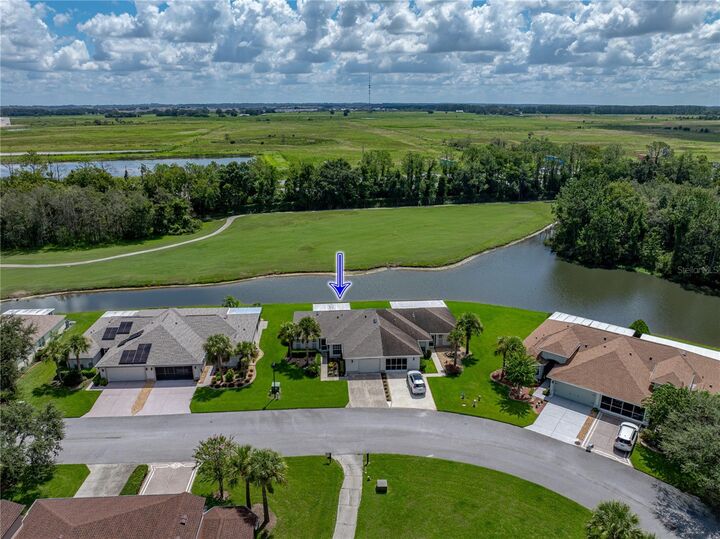 Property Photo:  10306 Chatuge Drive  FL 33576 